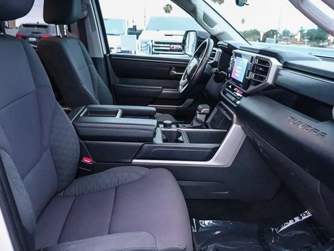 Used 2022 Toyota Tundra SR5 w/ SR5 Convenience Package RWD image 20