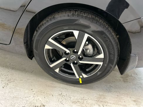 New 2025 Nissan Sentra SV image 11