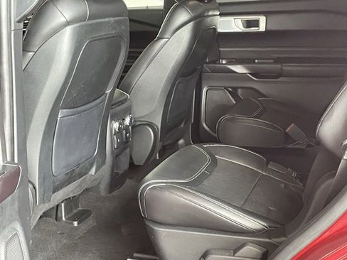 Used 2020 Ford Explorer ST w/ Premium Technology Package image 19