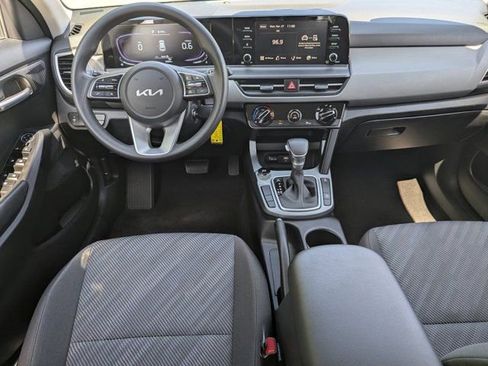 Used 2026 Kia Seltos LX AWD/4WD image 19