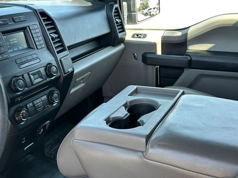 Used 2017 Ford F150 XL w/ Equipment Group 101A Mid AWD/4WD image 15