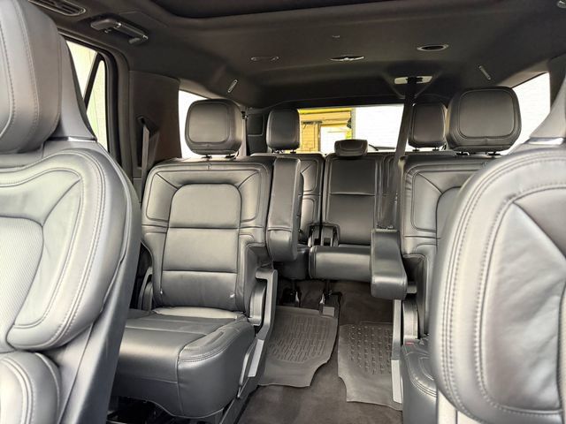 Used 2024 Lincoln Navigator L Reserve AWD/4WD image 33
