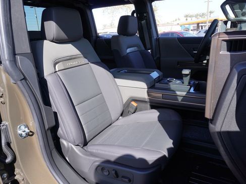 New 2025 GMC Hummer EV 3X image 12