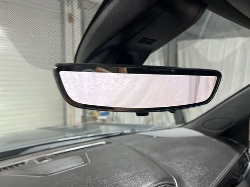 Used 2021 GMC Yukon Denali w/ Denali Premium Package image 32