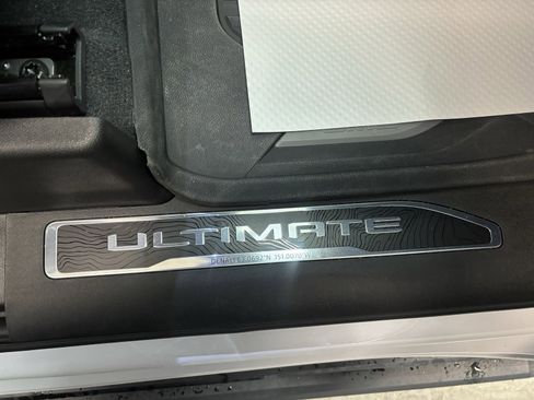 Used 2024 GMC Sierra 3500 Denali Ultimate image 37