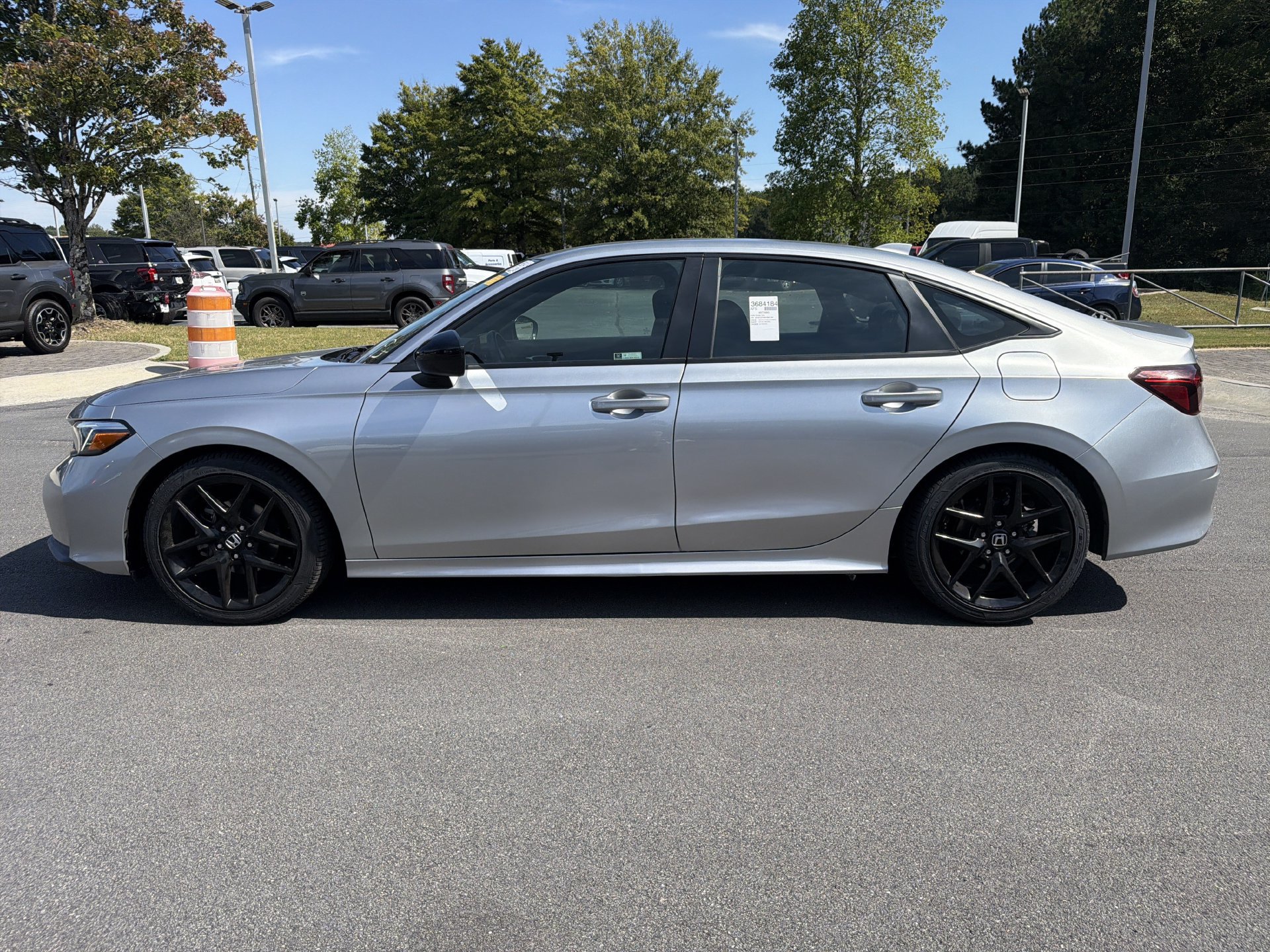 Used 2025 Honda Civic Sport image 13
