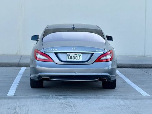 Used 2012 Mercedes-Benz CLS 550 4MATIC image 6
