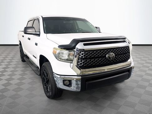 Used 2020 Toyota Tundra SR5 w/ SR5 Leather Package AWD/4WD image 1