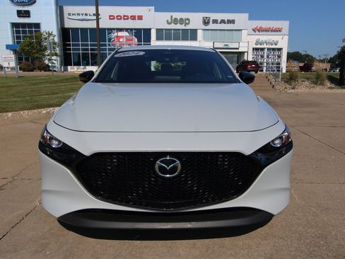 Used 2024 MAZDA MAZDA3 s FWD image 2
