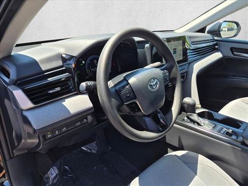 Certified 2025 Toyota Camry LE w/ Convenience Package FWD image 10