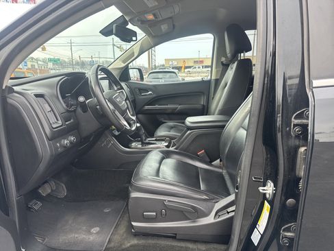 Used 2017 GMC Canyon SLT w/ Trailering Package image 12