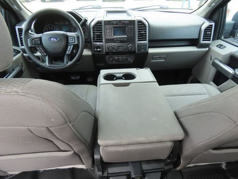 Used 2018 Ford F150 XLT RWD image 19