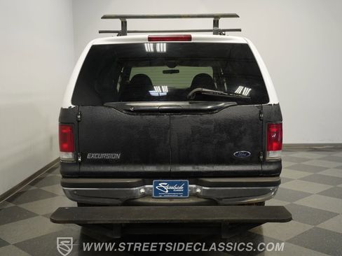 Used 2000 Ford Excursion XLT image 8