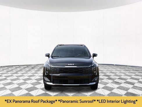 Used 2026 Kia Sportage EX w/ EX Panorama Roof Package image 2