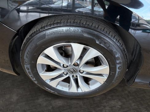 Used 2015 Honda Accord LX image 32