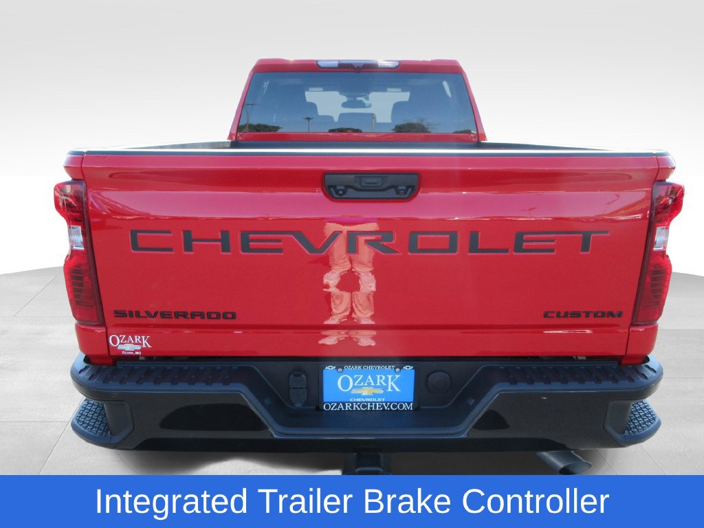 Certified 2024 Chevrolet Silverado 2500 Custom w/ Custom Convenience Package AWD/4WD image 4