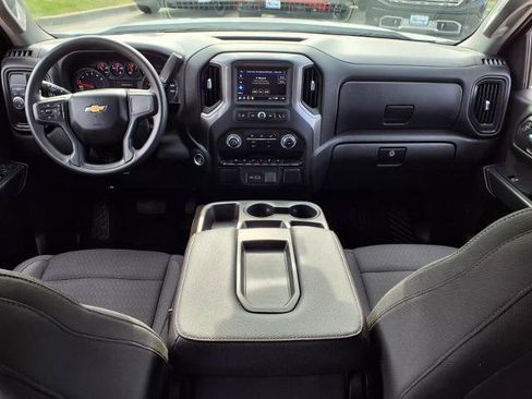 Used 2022 Chevrolet Silverado 1500 Custom image 4