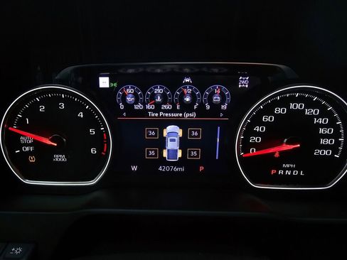 Used 2019 Chevrolet Silverado 1500 High Country image 24