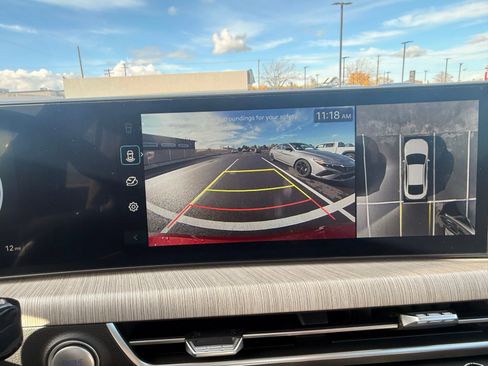 New 2025 Hyundai Sonata Limited image 24