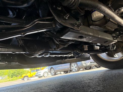 Used 2012 Chevrolet Avalanche LTZ AWD/4WD image 16
