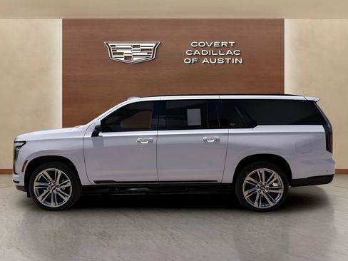 Certified 2026 Cadillac Escalade ESV Sport w/ Touring Package AWD/4WD image 2