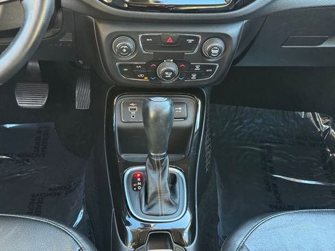 Used 2019 Jeep Compass Limited image 25