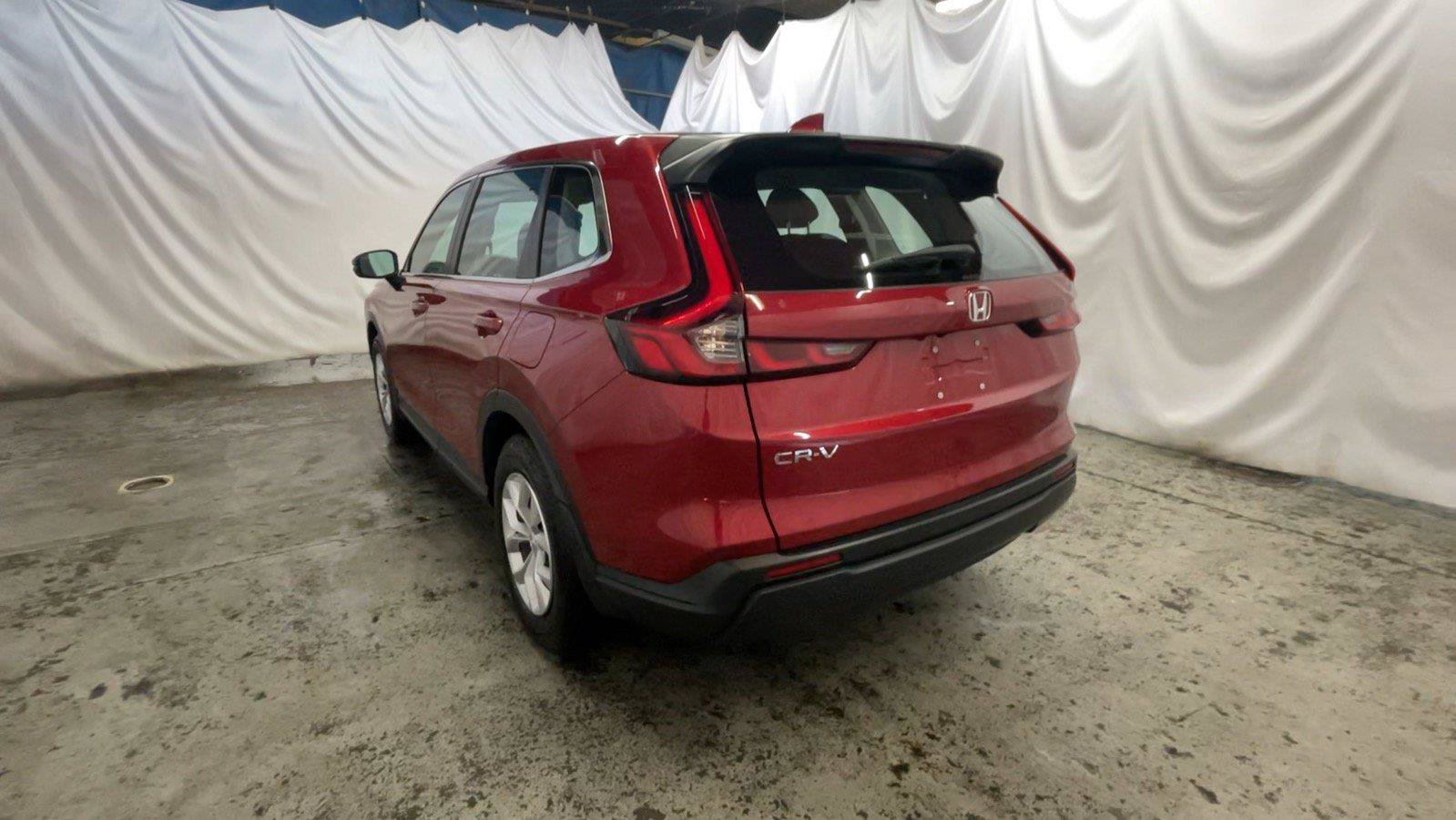 Used 2024 Honda CR-V LX image 11