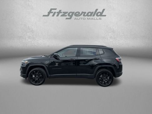 New 2026 Jeep Compass Latitude AWD/4WD image 8