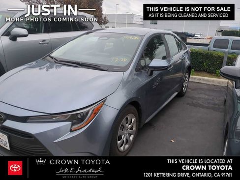 Used 2025 Toyota Corolla LE image 1