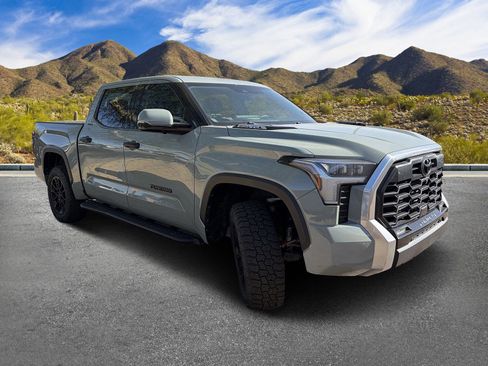 Used 2023 Toyota Tundra Limited w/ TRD Off-Road Package AWD/4WD image 4