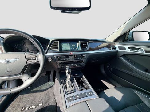 Used 2016 Hyundai Genesis 3.8 w/ Option Group 03 image 26