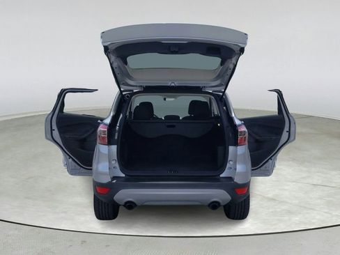 Used 2017 Ford Escape SE FWD image 12