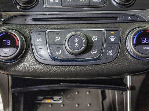 Used 2018 Chevrolet Impala Premier image 26