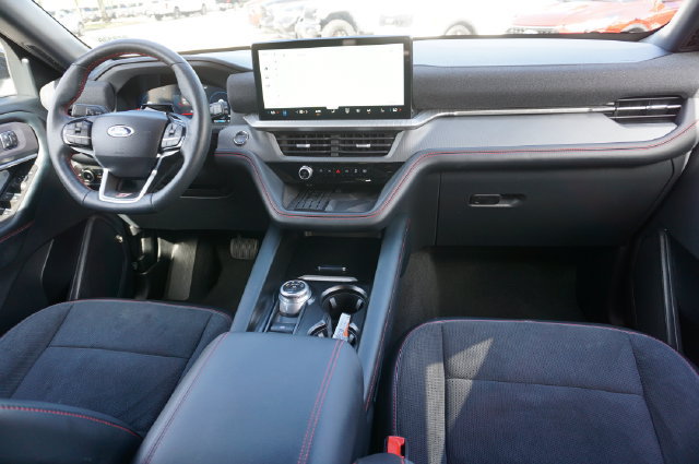 Used 2025 Ford Explorer ST w/ Sun And Sound Package AWD/4WD image 6
