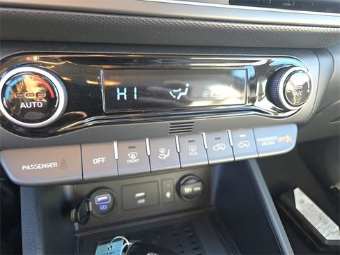 Used 2023 Hyundai Kona Limited w/ Cargo Package image 17