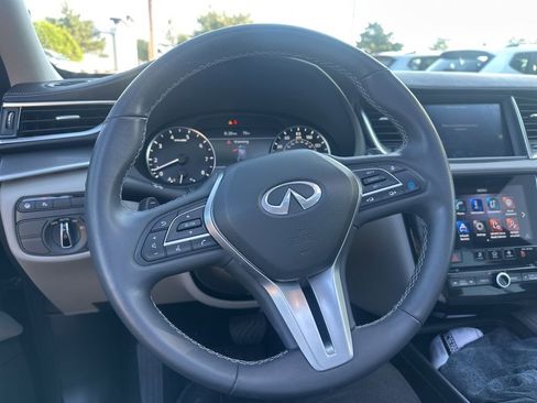 Used 2024 INFINITI QX50 Luxe FWD image 24