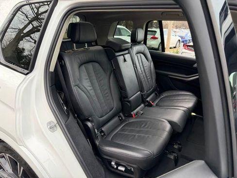 Used 2020 BMW X7 xDrive40i w/ Parking Assistance Package image 14