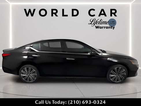 Used 2025 Nissan Altima 2.5 SL image 8