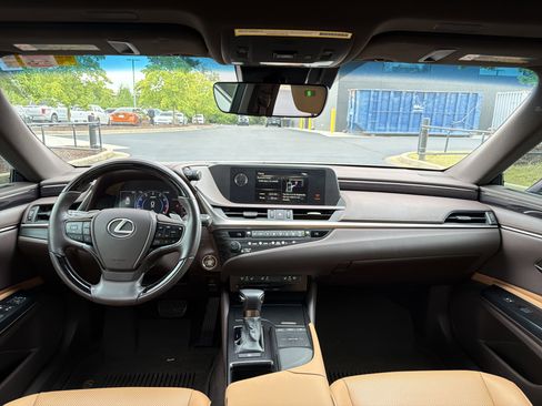 Used 2020 Lexus ES 350 w/ Premium Package FWD image 16