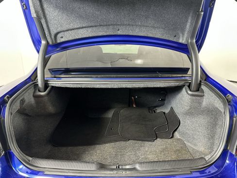 Used 2021 Dodge Charger SXT RWD image 25