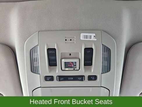 Used 2023 Toyota Highlander XLE image 24