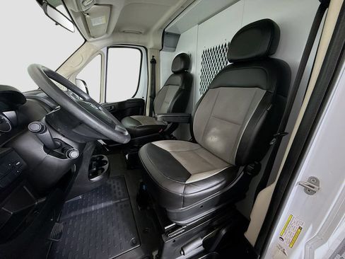 Used 2019 RAM ProMaster 2500 FWD image 18
