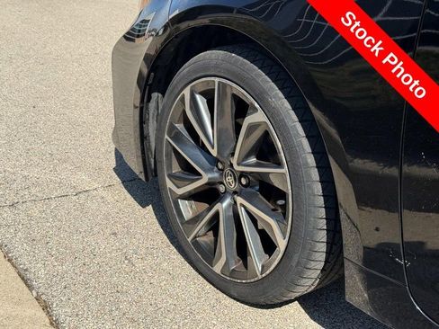 Used 2021 Toyota Corolla SE FWD image 10