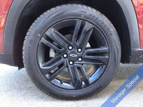 Used 2024 Chevrolet Trax ACTIV w/ Driver Confidence Package FWD image 20