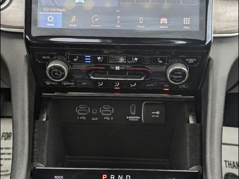 Used 2023 Jeep Grand Cherokee L Overland w/ Rear Seat Video Group I AWD/4WD image 35