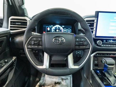 Used 2026 Toyota Sequoia Limited w/ Tow Technology Package AWD/4WD image 19