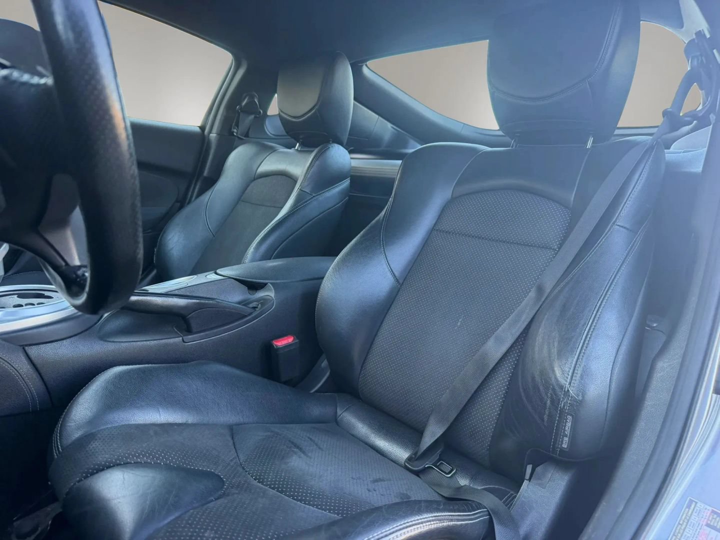 Used 2014 Nissan 370Z Touring w/ Sport Package RWD image 10