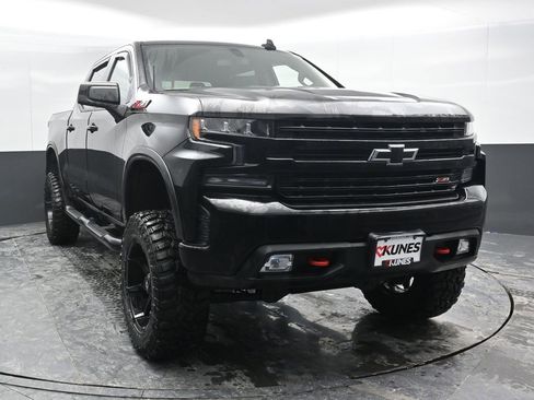 Used 2019 Chevrolet Silverado 1500 LT Trail Boss image 6