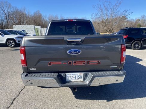 Used 2018 Ford F150 XLT w/ Equipment Group 302A Luxury image 4