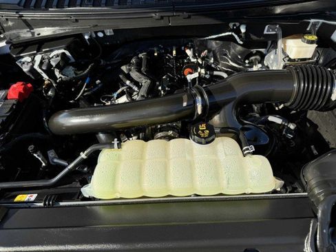 Used 2024 Ford Expedition Platinum image 67